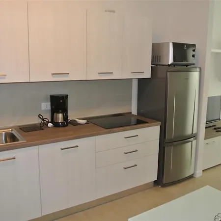 Cozy 200m From The Sea Apartment